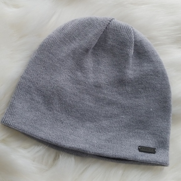 Michael Kors Reversible Beanie / Hat - Picture 2 of 3